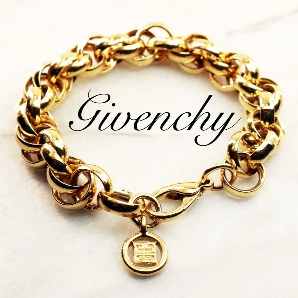 ⚜️ Vintage GIVENCHY Gold Logo Bracelet